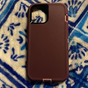 iPhone 12 Pro Max protective phone case